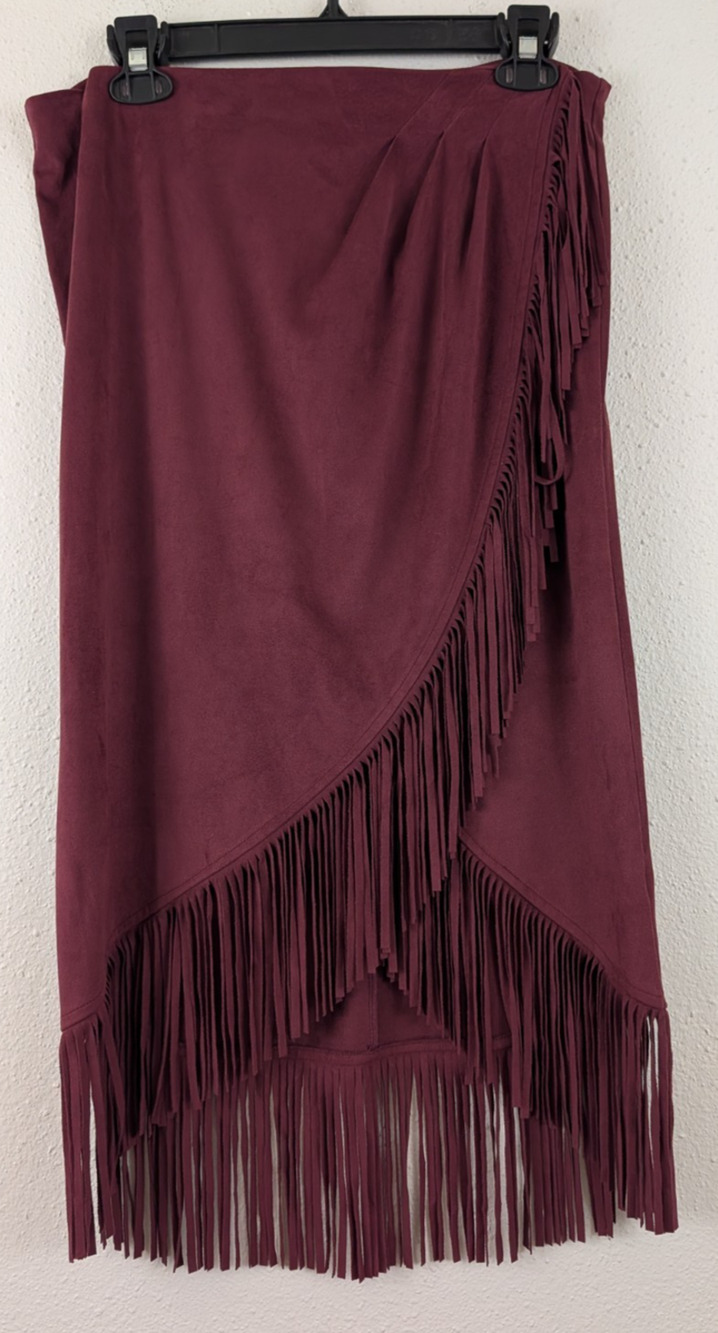 Shyanne Country Wear sz L Wrap Skirt faux leather fringe burgundy soft 2891